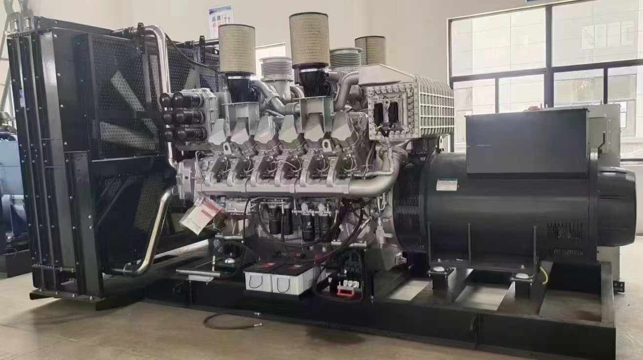 博乐800KW柴油发电机组可以带动多少kw的设备？